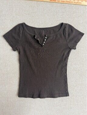 Out From Under Urban Outfitters Womens XS Brown Ribbed Henley Short Sleeve Top